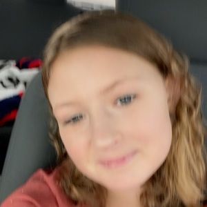 Meet your Posher, Mya